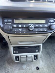 2006 Honda Odyssey EX-L w/DVD - Photo 15 - Riverside, CA 92505