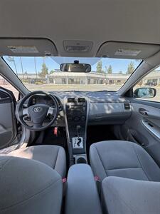 2010 Toyota Corolla LE   - Photo 10 - Riverside, CA 92505