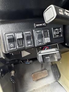 1997 Hummer H1 Hard Top Sport Utility 4D   - Photo 10 - Riverside, CA 92505