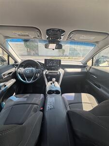 2021 Toyota Venza LE   - Photo 8 - Riverside, CA 92505