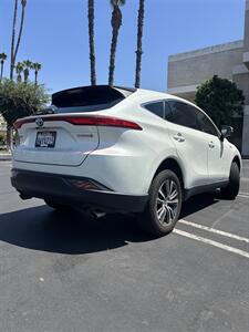 2021 Toyota Venza LE   - Photo 4 - Riverside, CA 92505