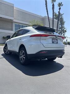 2021 Toyota Venza LE   - Photo 3 - Riverside, CA 92505