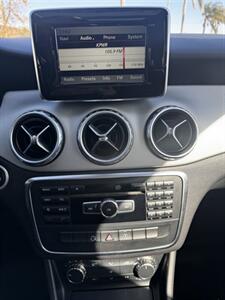 2015 Mercedes-Benz GLA GLA 250   - Photo 9 - Riverside, CA 92505