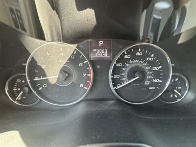 2011 Subaru Outback 2.5i Limited   - Photo 12 - Riverside, CA 92505
