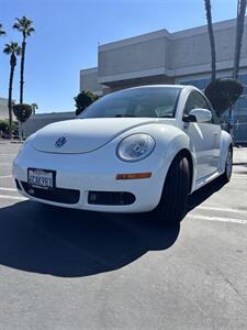 2008 Volkswagen Beetle Triple White PZEV   - Photo 2 - Riverside, CA 92505