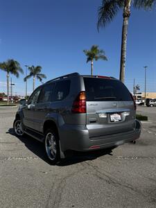 2005 Lexus GX 470   - Photo 3 - Riverside, CA 92505