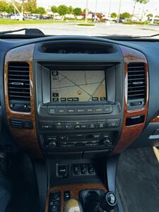 2005 Lexus GX 470   - Photo 13 - Riverside, CA 92505