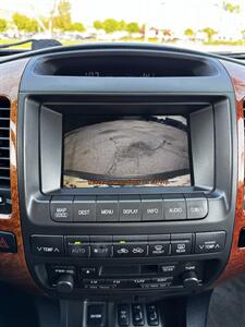 2005 Lexus GX 470   - Photo 14 - Riverside, CA 92505