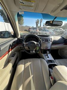 2012 Subaru Outback 2.5i Limited   - Photo 9 - Riverside, CA 92505