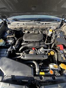 2012 Subaru Outback 2.5i Limited   - Photo 15 - Riverside, CA 92505