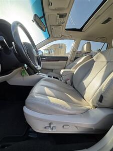 2012 Subaru Outback 2.5i Limited   - Photo 11 - Riverside, CA 92505