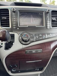 2011 Toyota Sienna Limited 7-Passenger AWD - Photo 18 - Riverside, CA 92505