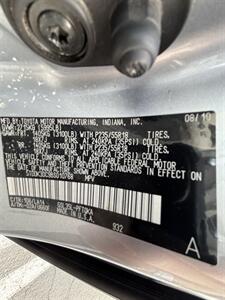 2011 Toyota Sienna Limited 7-Passenger AWD - Photo 5 - Riverside, CA 92505