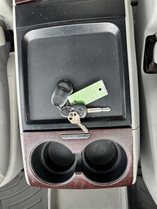 2011 Toyota Sienna Limited 7-Passenger AWD - Photo 19 - Riverside, CA 92505