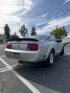 2007 Ford Mustang V6 Deluxe   - Photo 3 - Riverside, CA 92505