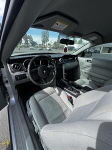 2007 Ford Mustang V6 Deluxe   - Photo 5 - Riverside, CA 92505