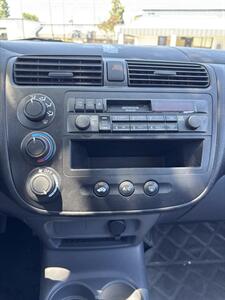 2001 Honda Civic LX - Photo 14 - Riverside, CA 92505