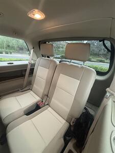 2010 Ford Explorer XLT - Photo 8 - Riverside, CA 92505