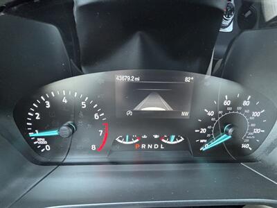 2020 Ford Escape SE   - Photo 10 - Riverside, CA 92505