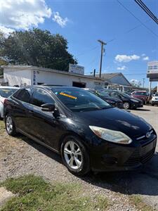 2014 Ford Focus SE   - Photo 1 - La Vergne, TN 37086