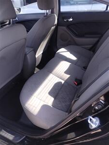 2015 Kia Forte LX   - Photo 6 - La Vergne, TN 37086