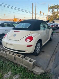 2010 Volkswagen Beetle Convertible   - Photo 4 - La Vergne, TN 37086