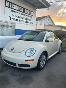 2010 Volkswagen Beetle Convertible   - Photo 2 - La Vergne, TN 37086