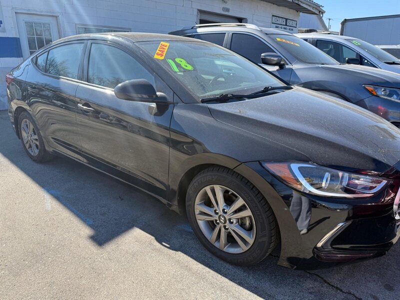 2018 Hyundai ELANTRA SEL   - Photo 1 - La Vergne, TN 37086