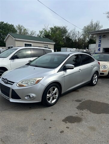 2014 Ford Focus SE   - Photo 1 - La Vergne, TN 37086