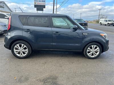 2016 Kia Soul +   - Photo 4 - La Vergne, TN 37086