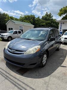 2010 Toyota Sienna CE 7-Passenger   - Photo 1 - La Vergne, TN 37086