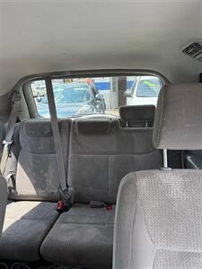 2010 Toyota Sienna CE 7-Passenger   - Photo 7 - La Vergne, TN 37086