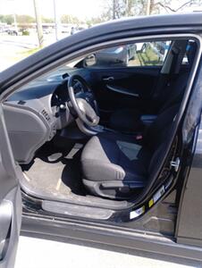 2013 Toyota Corolla S   - Photo 4 - La Vergne, TN 37086