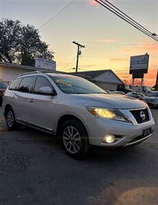 2013 Nissan Pathfinder SL   - Photo 2 - La Vergne, TN 37086