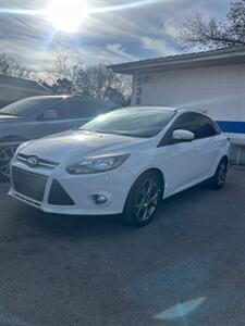 2013 Ford Focus SE   - Photo 2 - La Vergne, TN 37086