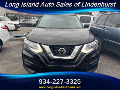 2018 Nissan Rogue SV   - Photo 3 - Lindenhurst, NY 11757