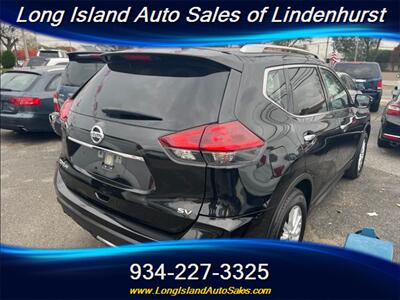 2018 Nissan Rogue SV   - Photo 4 - Lindenhurst, NY 11757