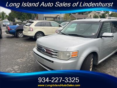 2010 Ford Flex SEL   - Photo 4 - Lindenhurst, NY 11757