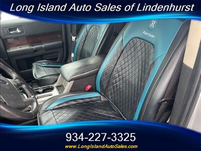 2010 Ford Flex SEL   - Photo 10 - Lindenhurst, NY 11757