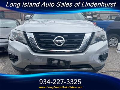 2018 Nissan Pathfinder SV   - Photo 2 - Lindenhurst, NY 11757