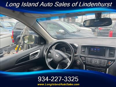 2018 Nissan Pathfinder SV   - Photo 18 - Lindenhurst, NY 11757