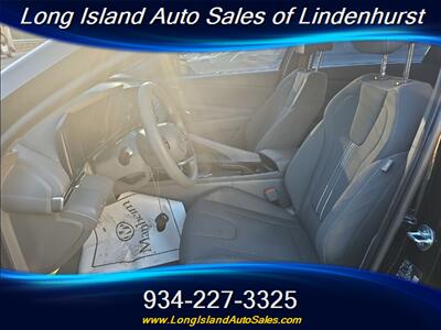 2023 Hyundai ELANTRA SEL   - Photo 8 - Lindenhurst, NY 11757