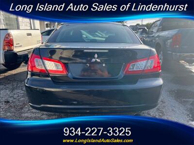 2011 Mitsubishi Galant SE   - Photo 3 - Lindenhurst, NY 11757