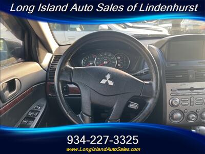 2011 Mitsubishi Galant SE   - Photo 16 - Lindenhurst, NY 11757