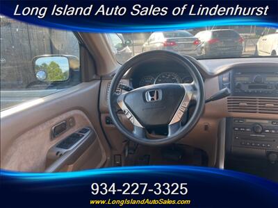 2005 Honda Pilot EX   - Photo 14 - Lindenhurst, NY 11757