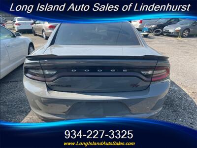 2017 Dodge Charger SE   - Photo 9 - Lindenhurst, NY 11757