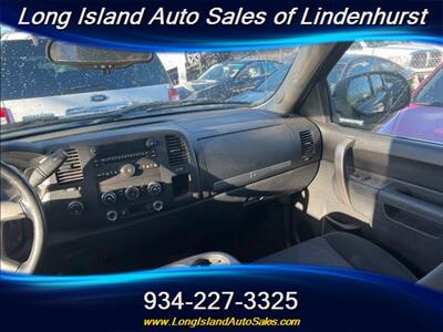 2012 GMC Sierra 1500 SLE   - Photo 12 - Lindenhurst, NY 11757