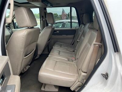 2007 Ford Expedition   - Photo 6 - Lindenhurst, NY 11757