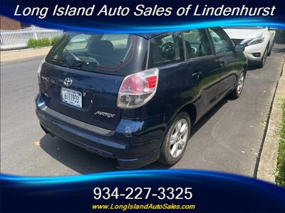 2005 Toyota Matrix XR   - Photo 5 - Lindenhurst, NY 11757