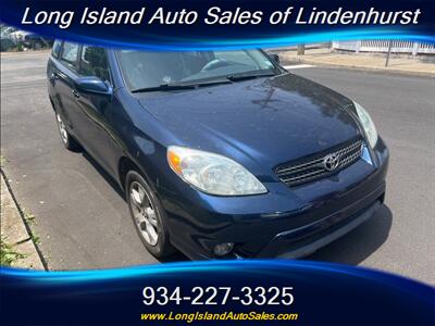 2005 Toyota Matrix XR   - Photo 2 - Lindenhurst, NY 11757